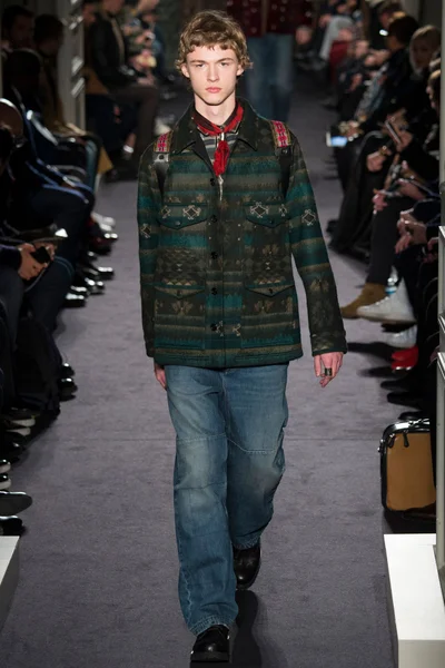 Look 73